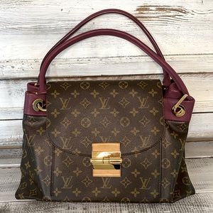LOUIS VUITTON
Monogram Olympe Aurore Bordeaux Burgundy